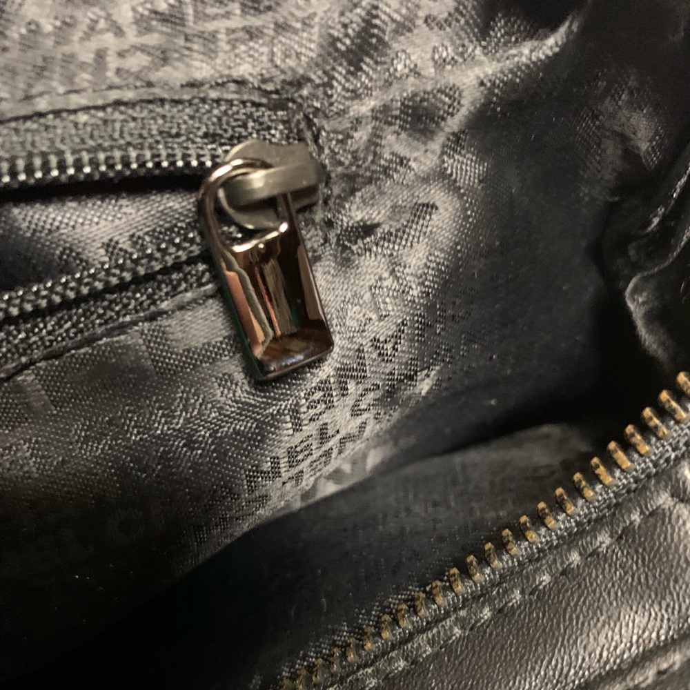 Chanel bag Authentic - Picture 12 of 13